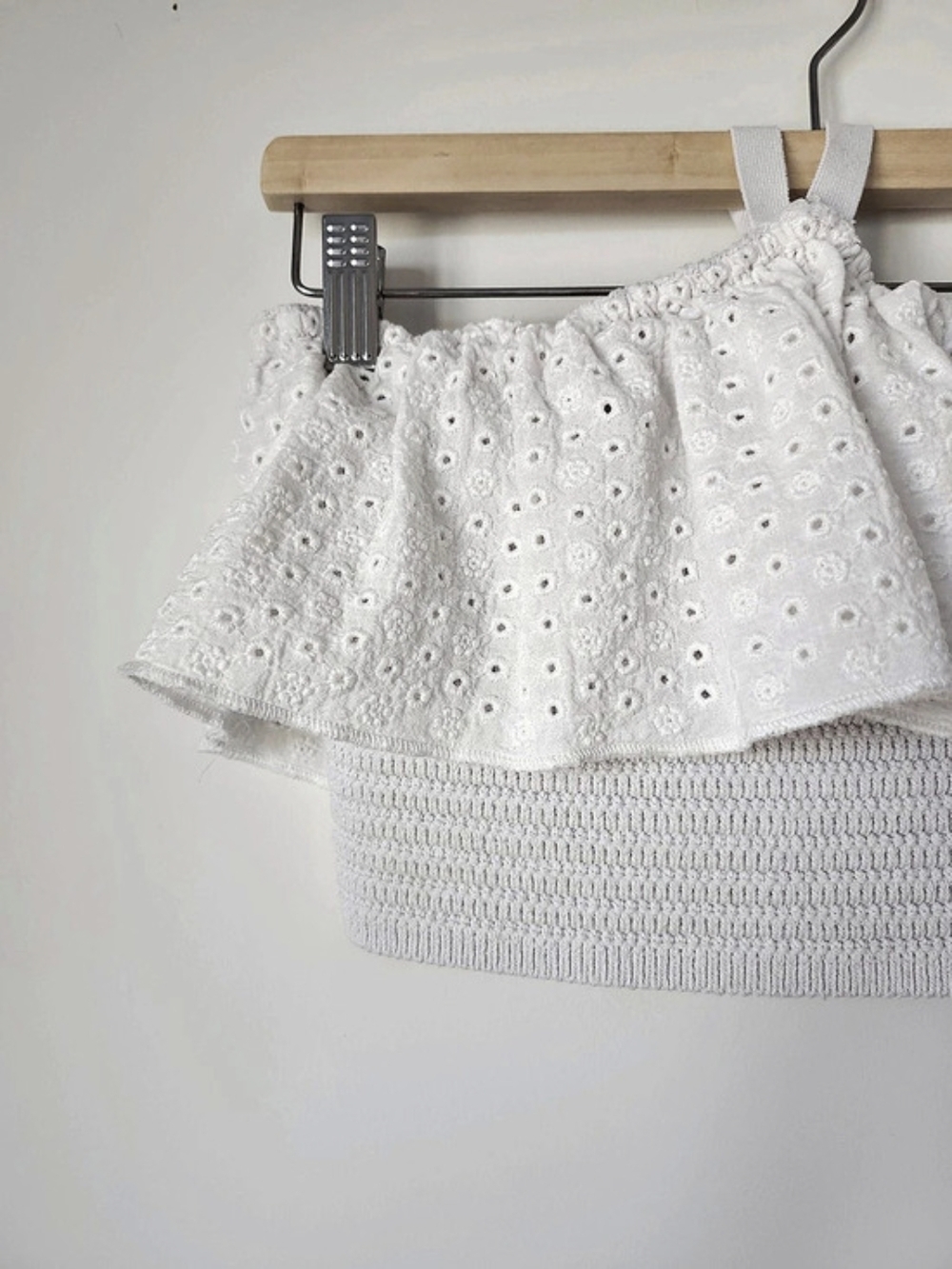 Zara White Eyelet Ribbon Halter Crop Top - Picture 5 of 8